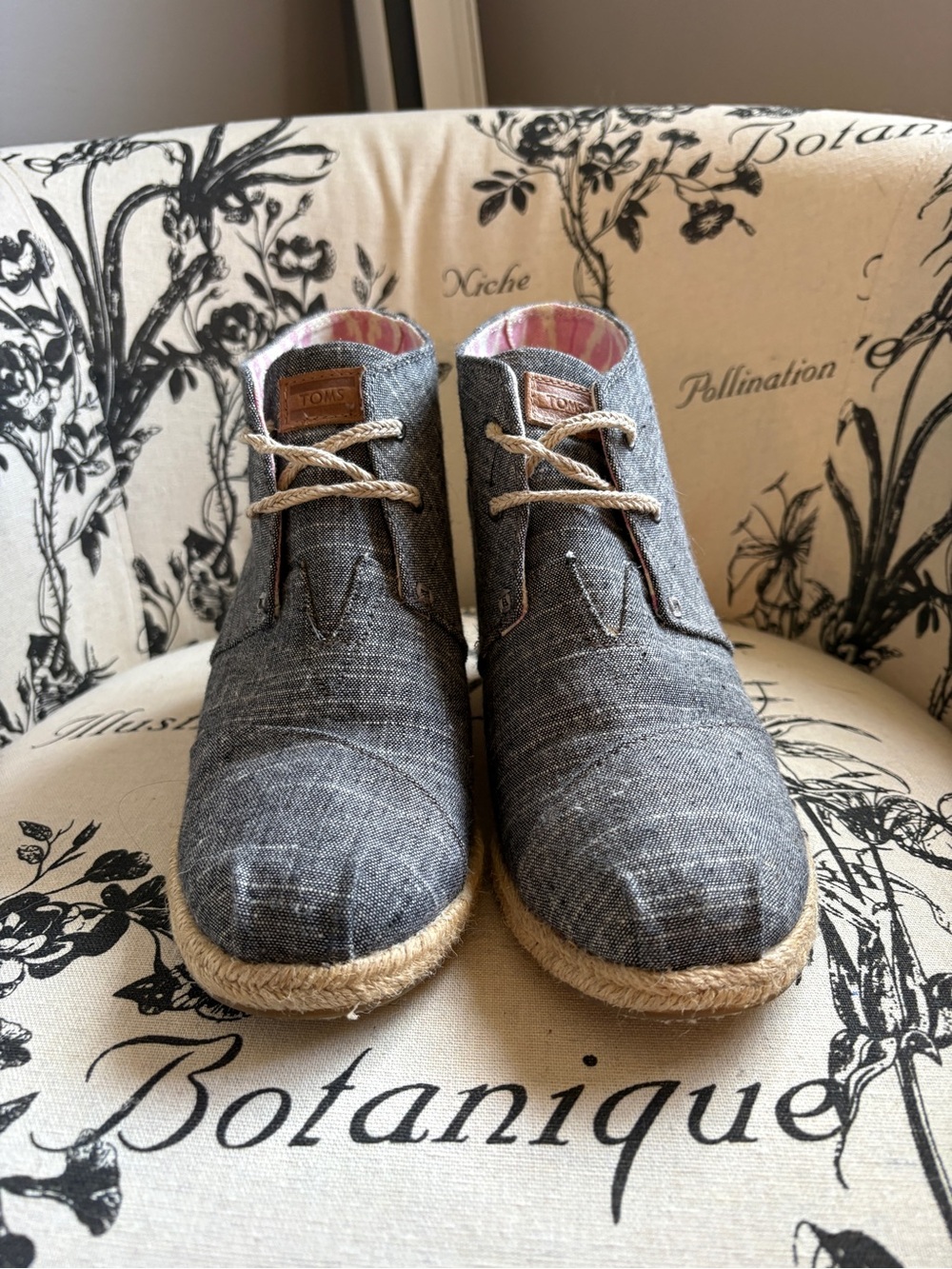 Toms Gray Canvas Espadrille Chukka Shoes